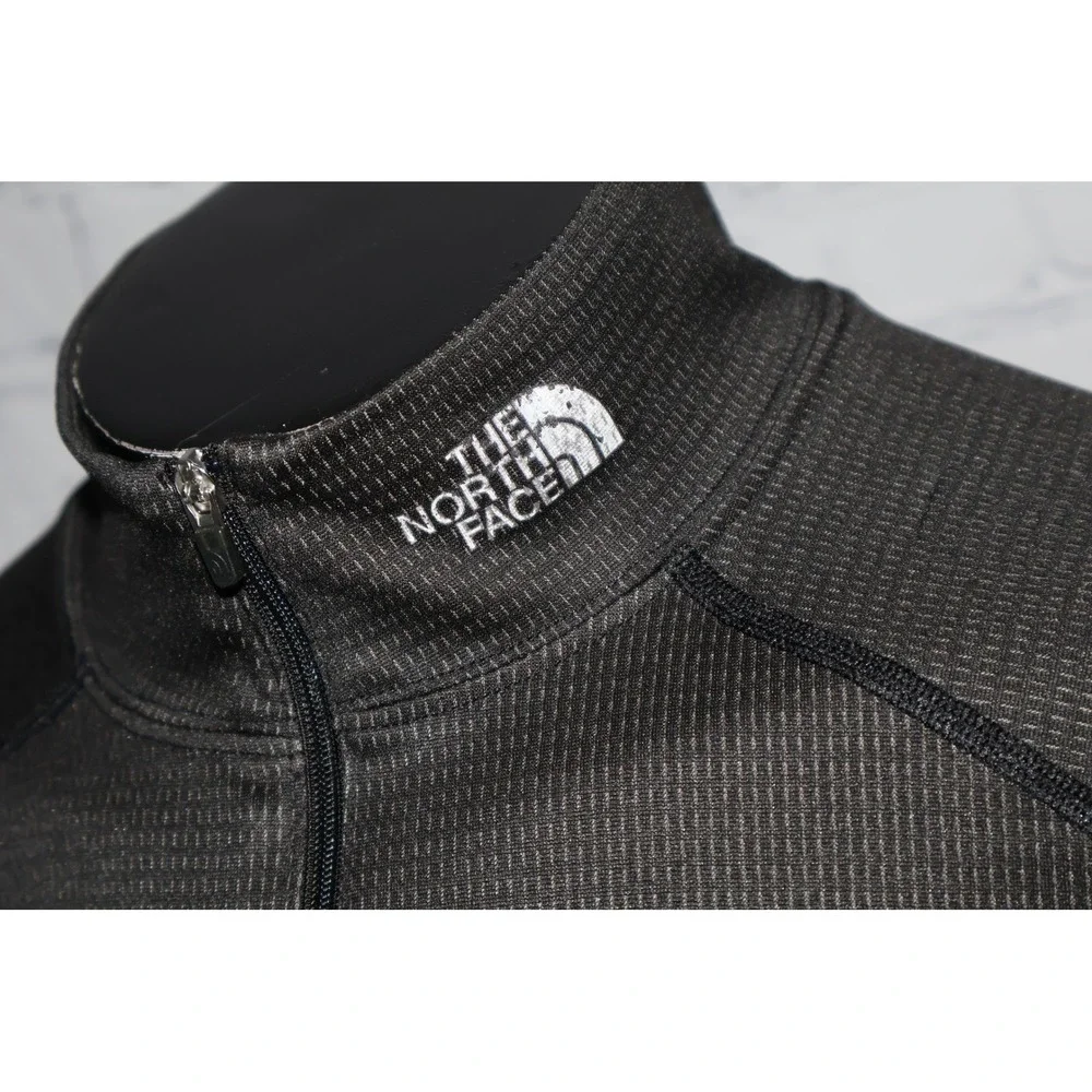 The North Face Pullover Shirt Men Medium Slim Black VaporWick 1/4 Zip Base Layer